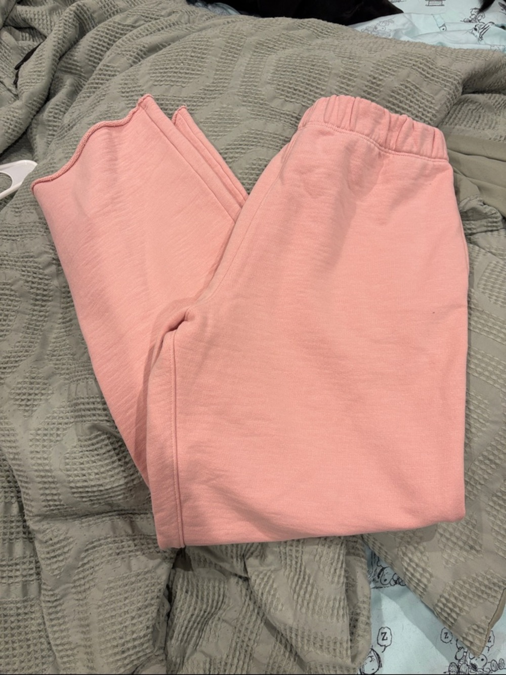 Leallo Pink Sweatpants